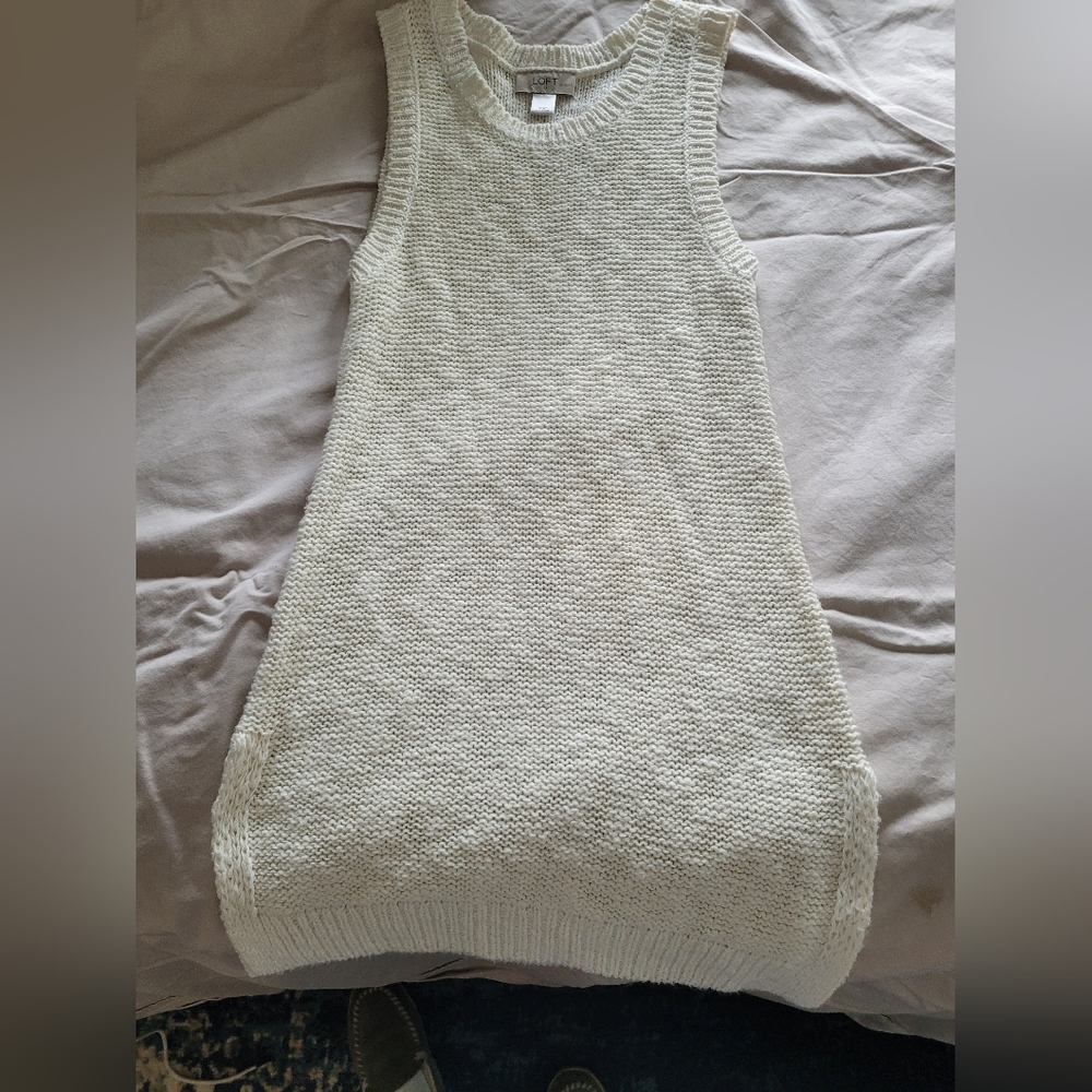 LOFT XSP petite ivory tunic length sleeveless sweater